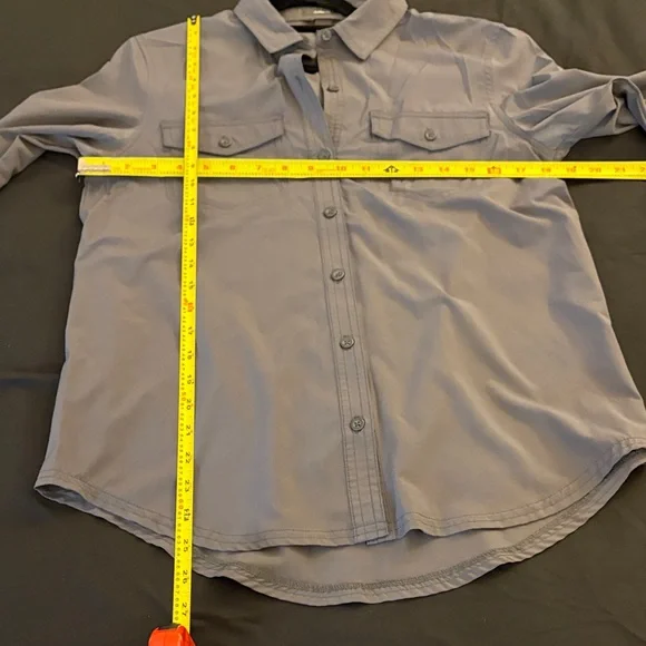 Eddie Bauer Women's Gray Button Down Shirt-S - Picture 7 of 8